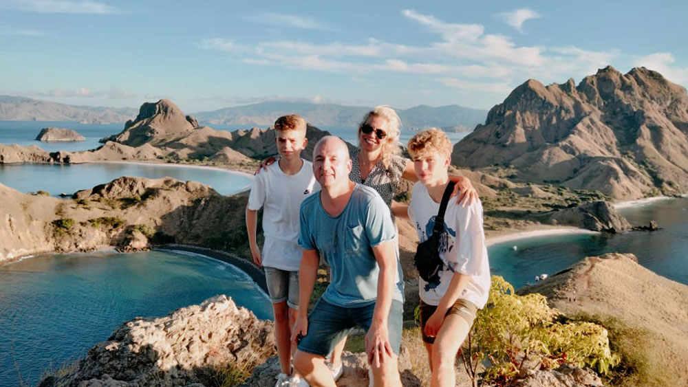 3 Days 2 Nights Komodo Shared Tour on Cabin Boat with AC